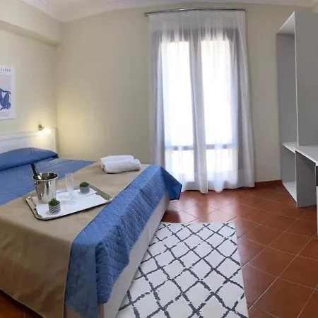 Scala Dei Turchi Palace レアルモンテ