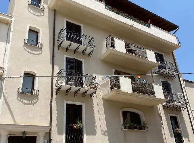 Scala Dei Turchi Palace Realmonte